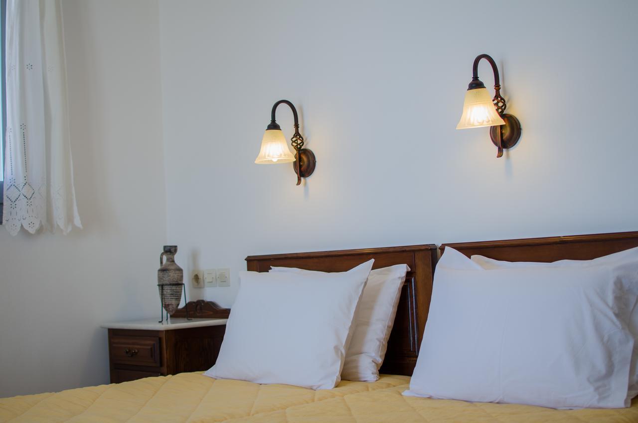 Hotel Katerina Mylopotas Bagian luar foto
